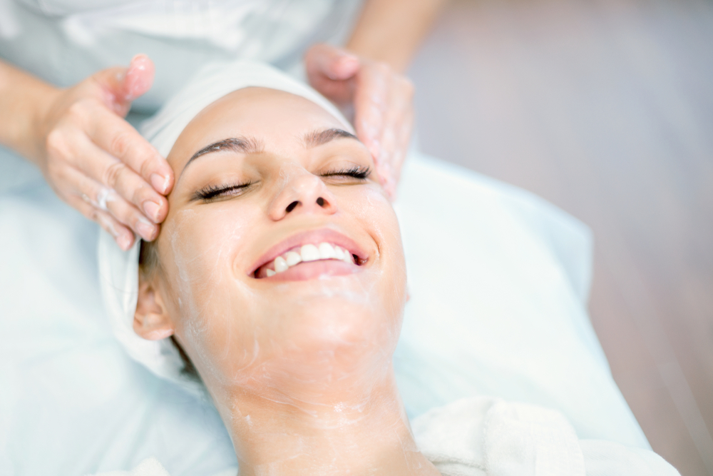 Finding the best Boston facial spa for your needs can be difficult, as you are faced with so much choice. The experts at Boston’s top Medical Spa discuss what you should consider when choosing your treatment provider